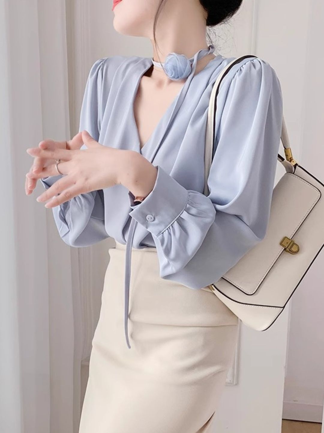 Gentle Style Rose Halter Neck Chiffon Shirt - Blue