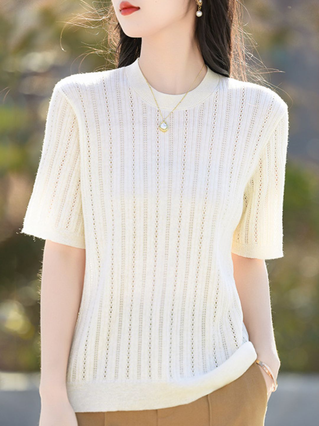 Solid Color Round Neck Thin Knitted Top