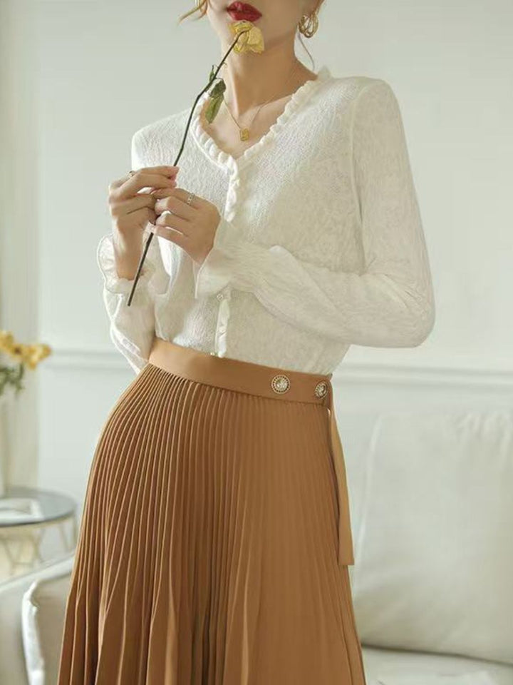 Hollow Fungus Lace V-Neck Top