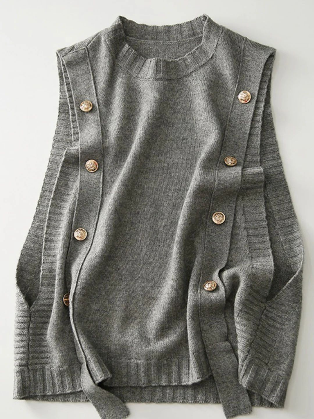 Loose Button Knitted Vest