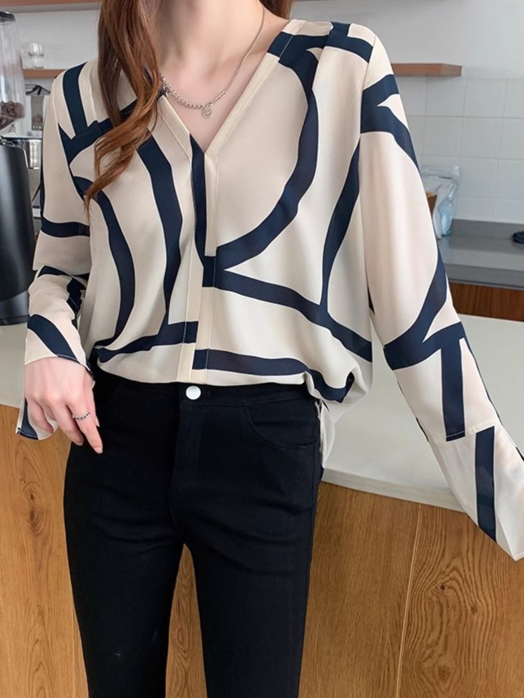 V-neck Fashionable Chiffon Shirt - Apricot