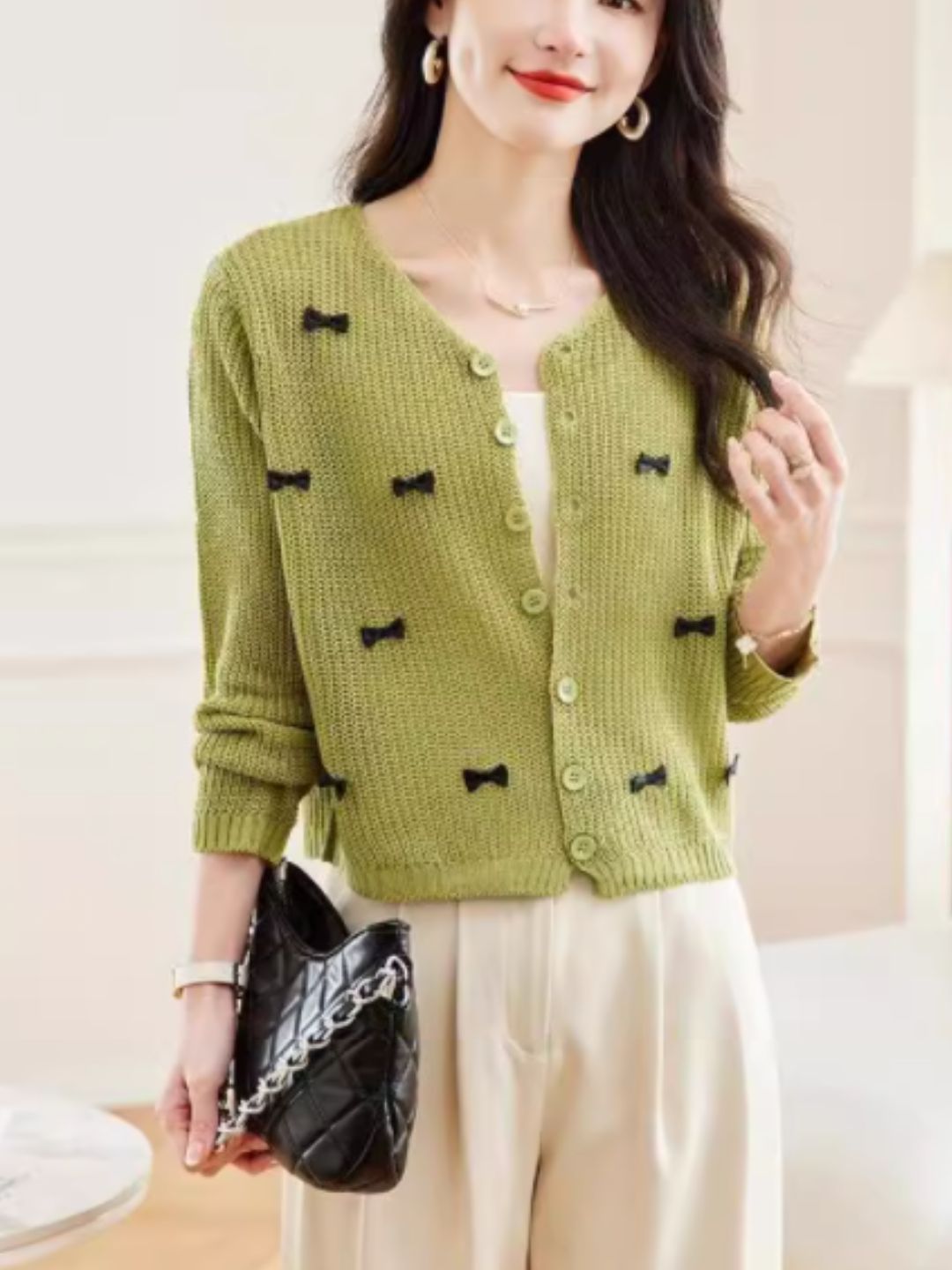Classic Crew Neck Bow Knitted Top - Green