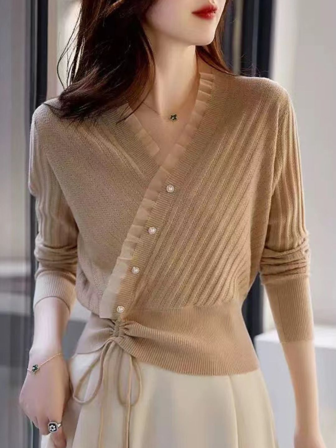 Classic Drawstring Auricular Knitted Top