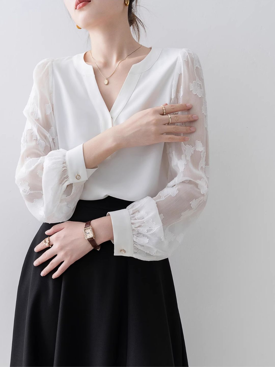 Floral Sleeve V-Neck Top