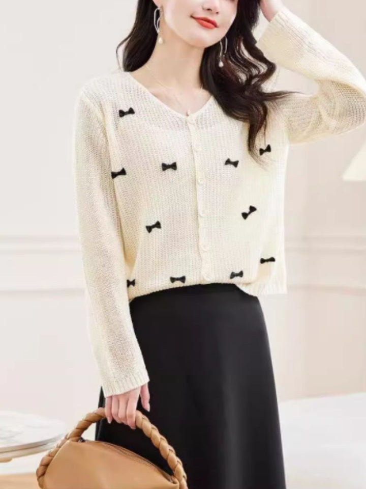 Classic Crew Neck Bow Knitted Top - Green