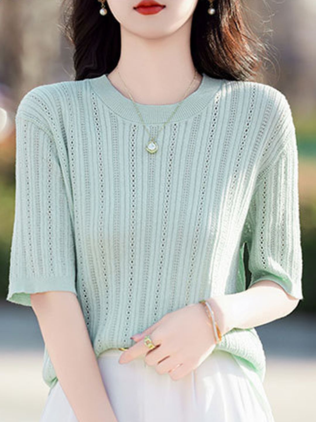 Solid Color Round Neck Thin Knitted Top